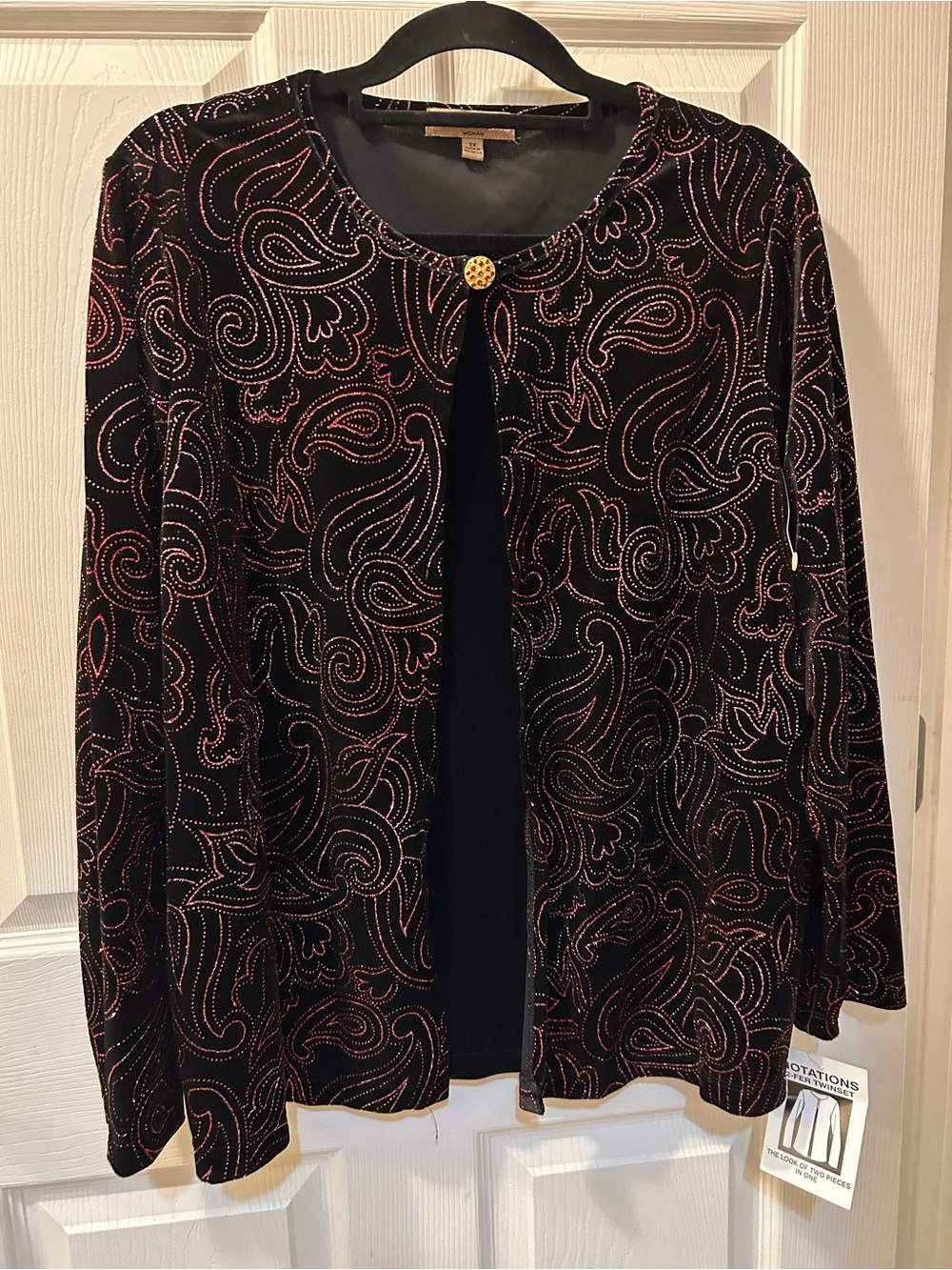 Notations Woman 2X Black Velvet Open Front Attached Jacket & Tank w/Red Sparkle